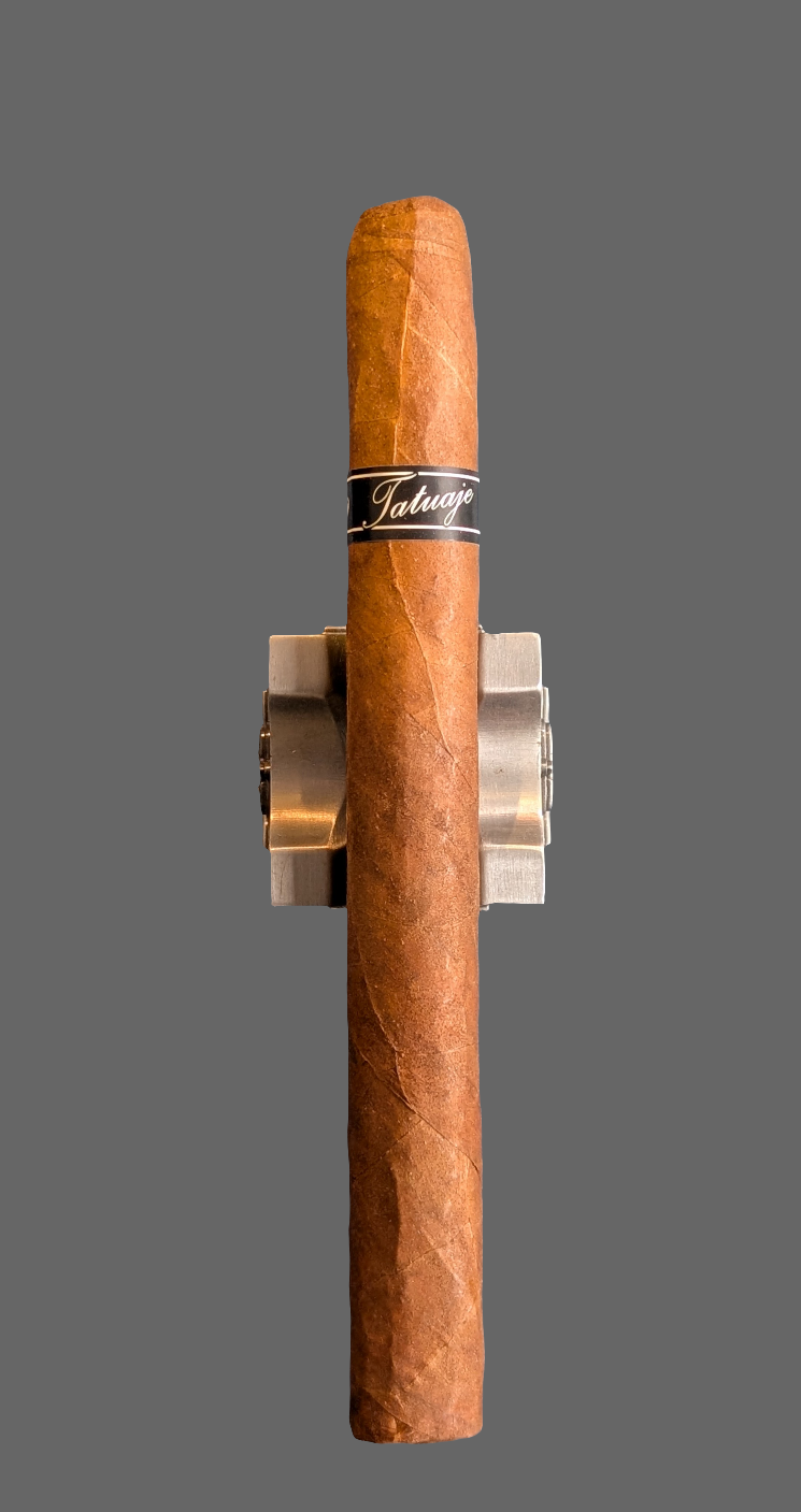 Tatuaje Black Cazadores