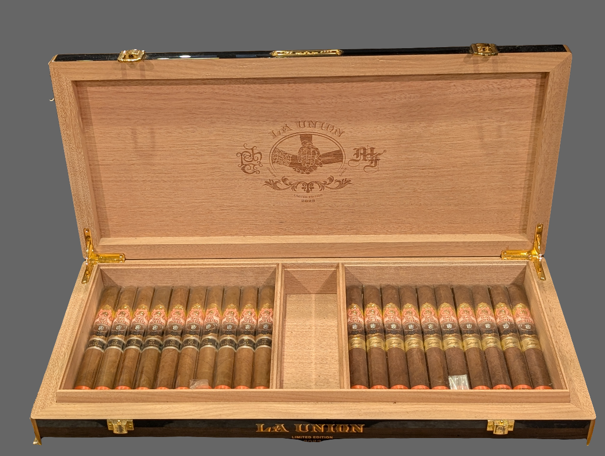 La Union Prominente Especial Black Bx