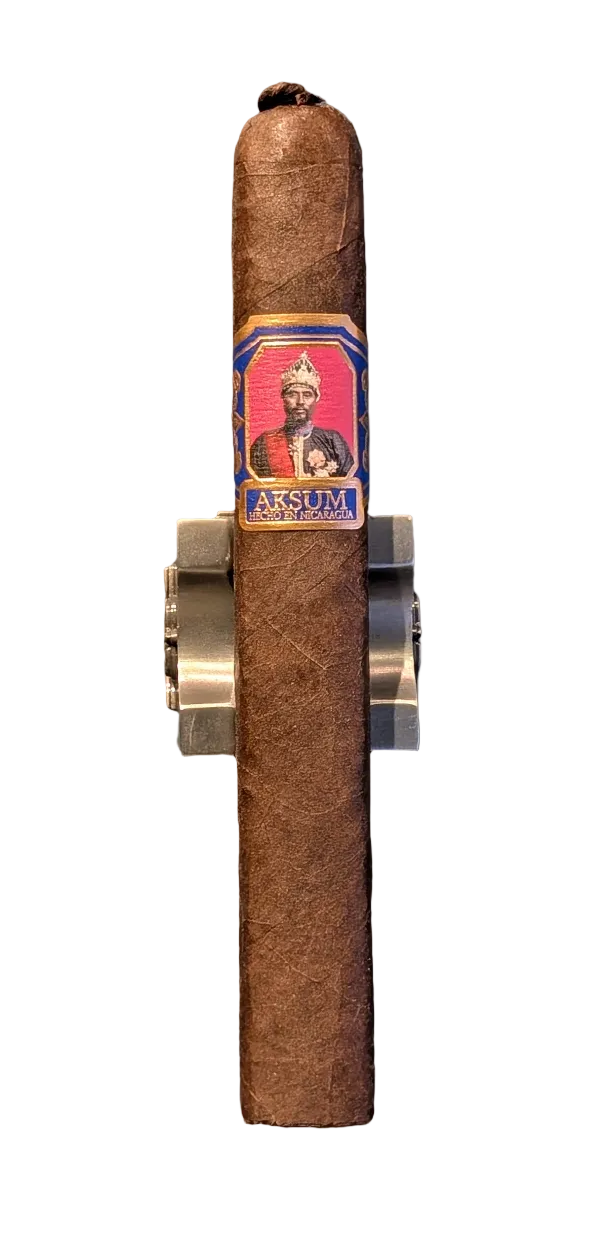 Foundation Aksum Maduro Toro