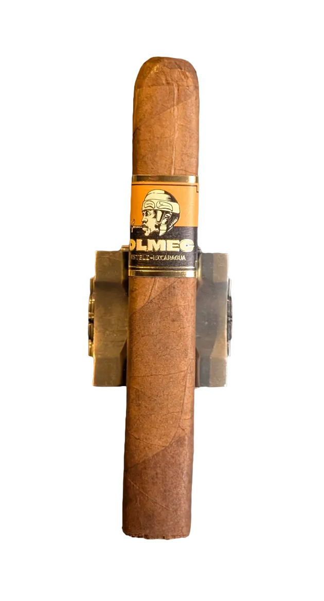 Foundation Olmec Robusto Claro