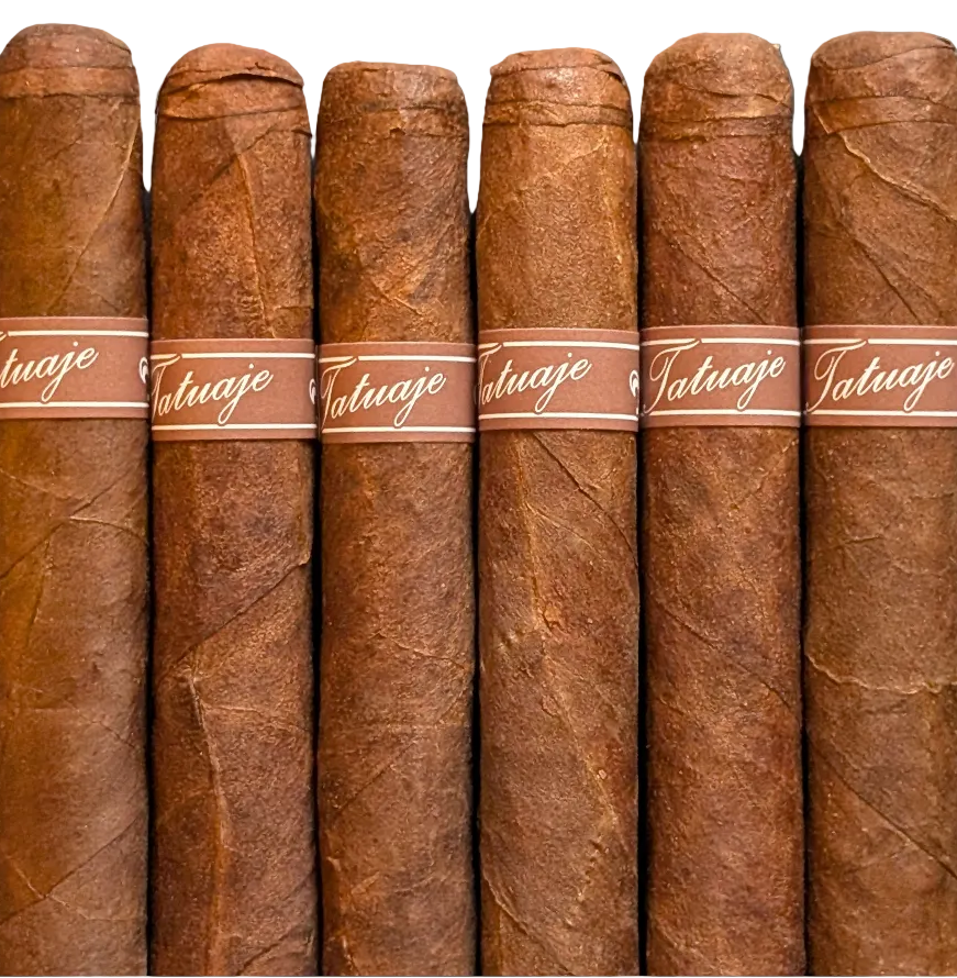 Tatuaje Petite Cazadore