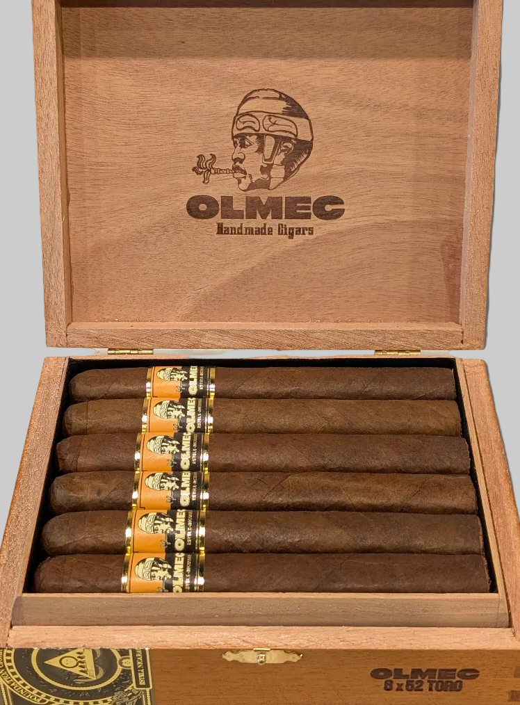 Foundation Olmec Toro Claro Bx