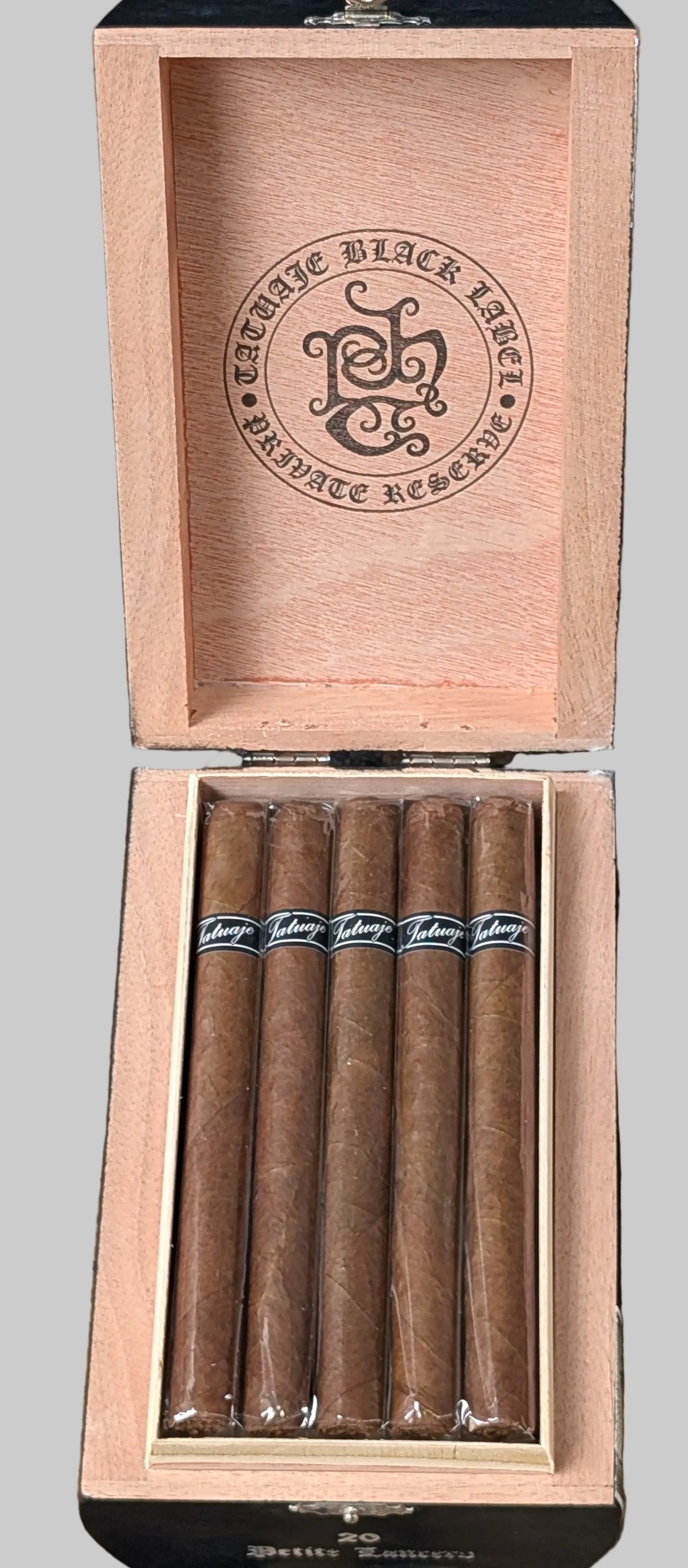 Tatuaje Black Petite Lanceros Box