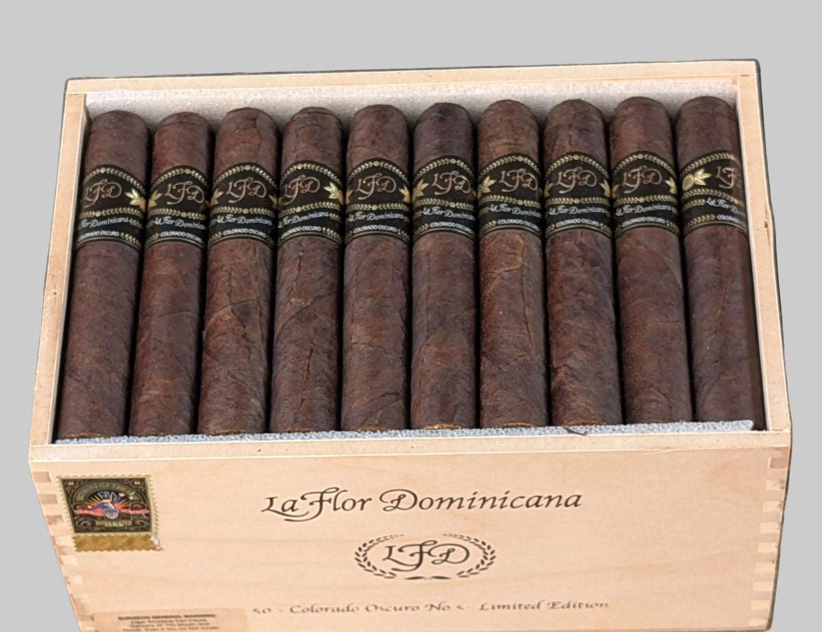 La Flor Dominicana Colorado Oscuro #5 Bx