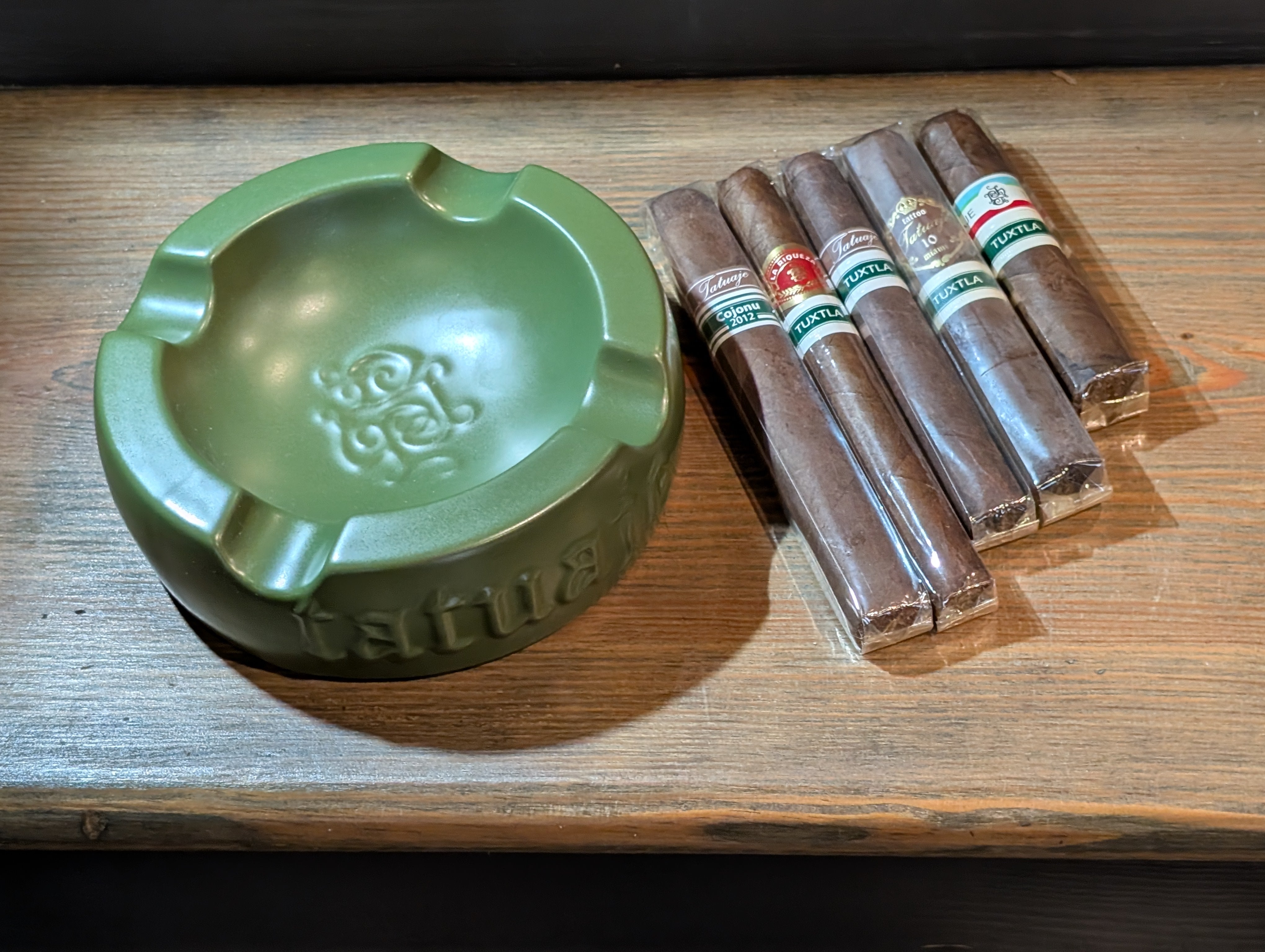 Mini Green Dot Asahtray and Sampler