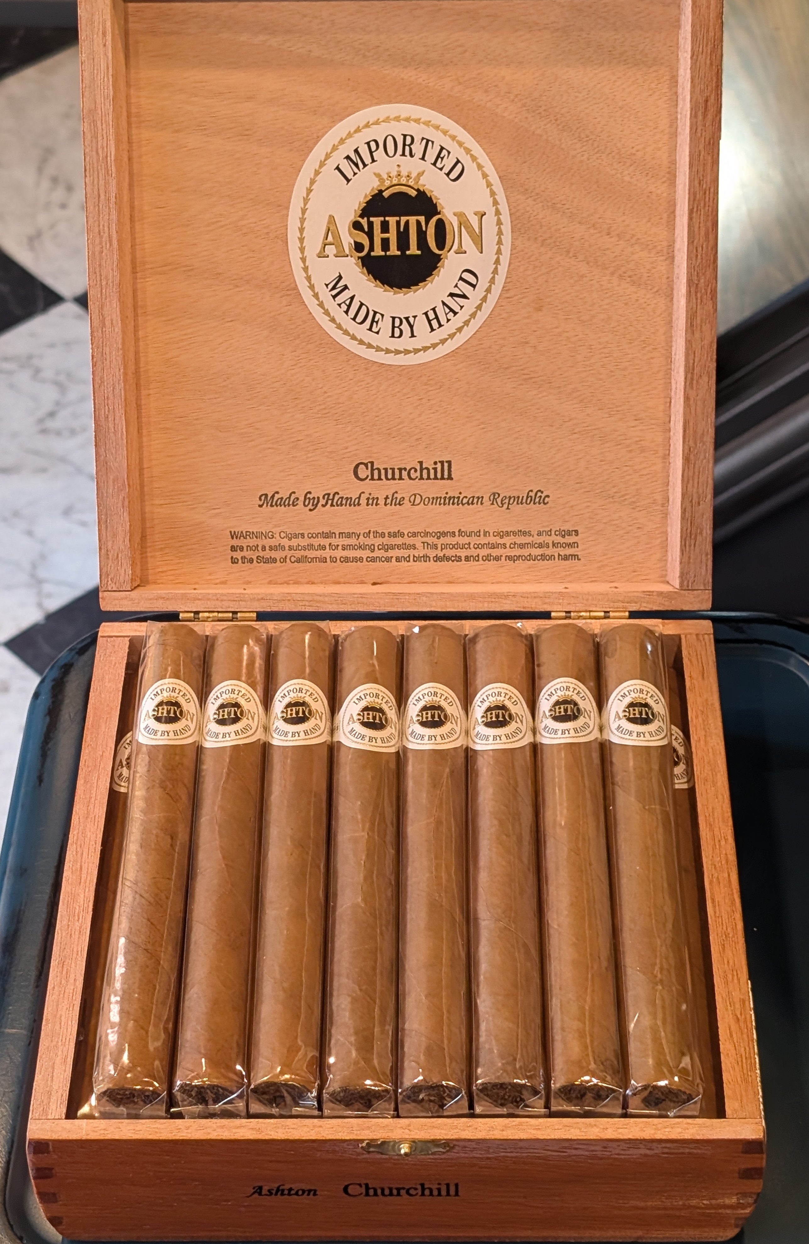 Ashton Churchill Box