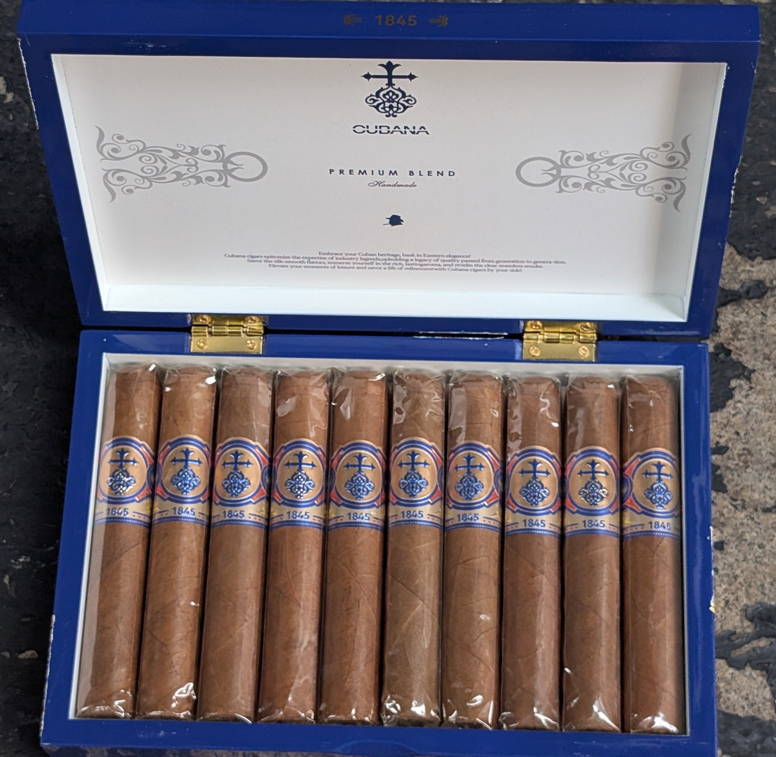 Alejandro Robaina Cubana #4 Box