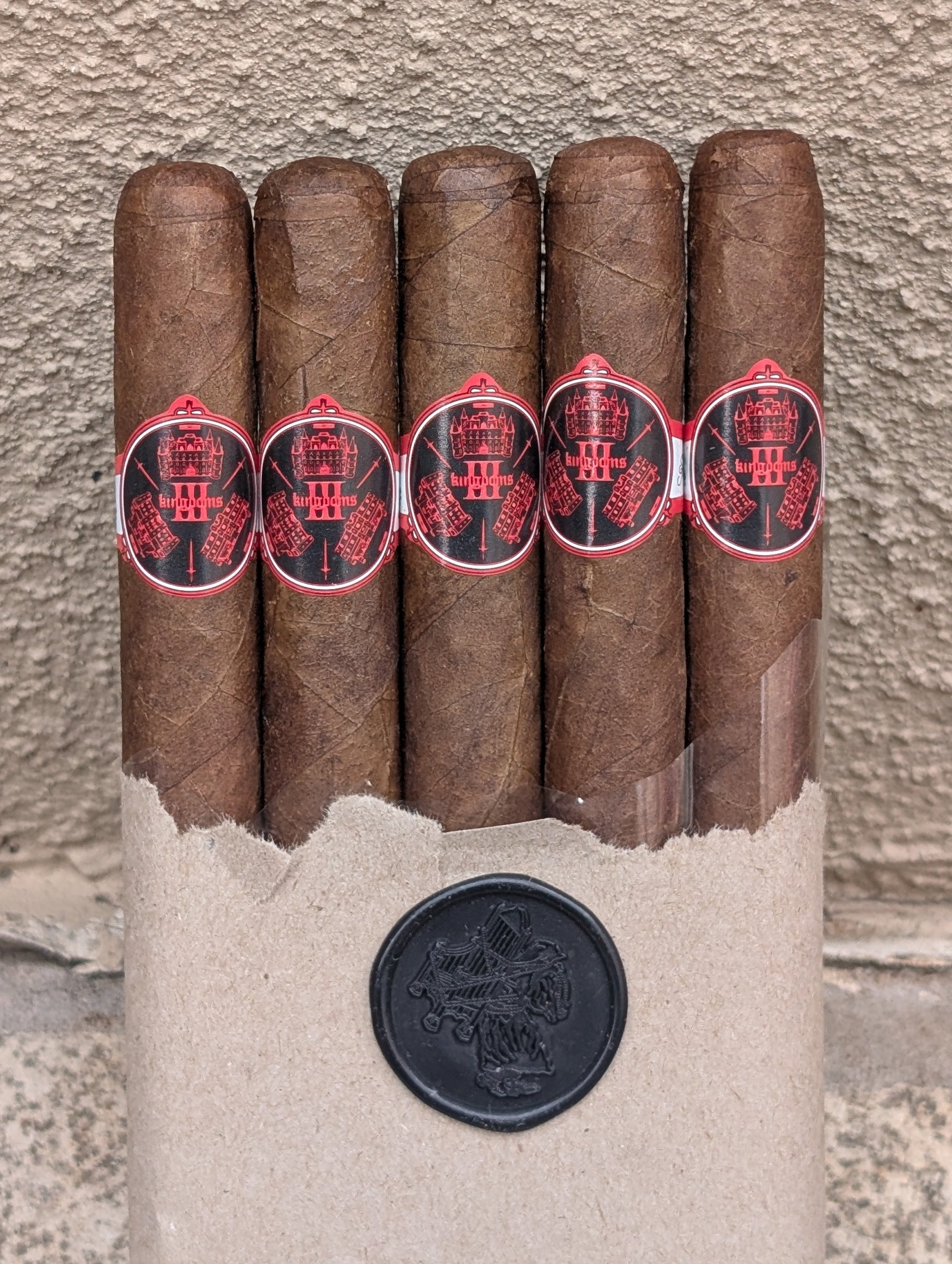 Stolen Throne 3 Kingdoms Robusto Bdl