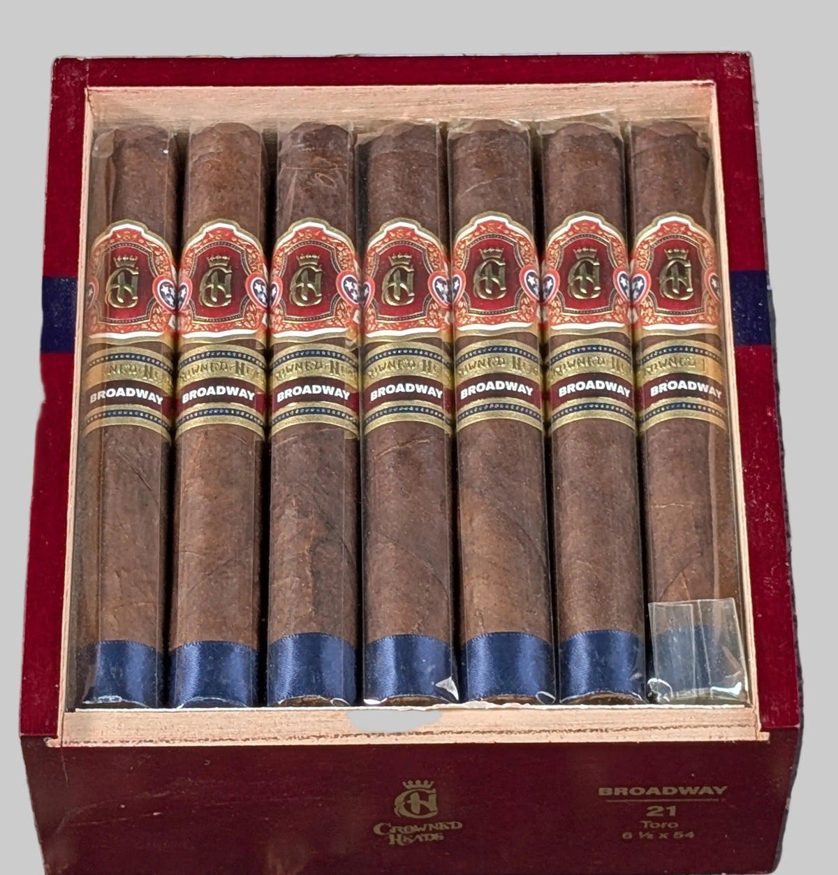 Crowned Heads Broadway Toro Bx