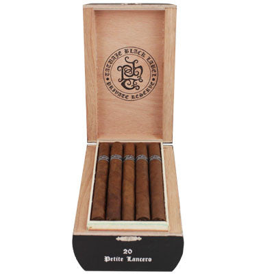 Tatuaje Black Petite Lanceros Box