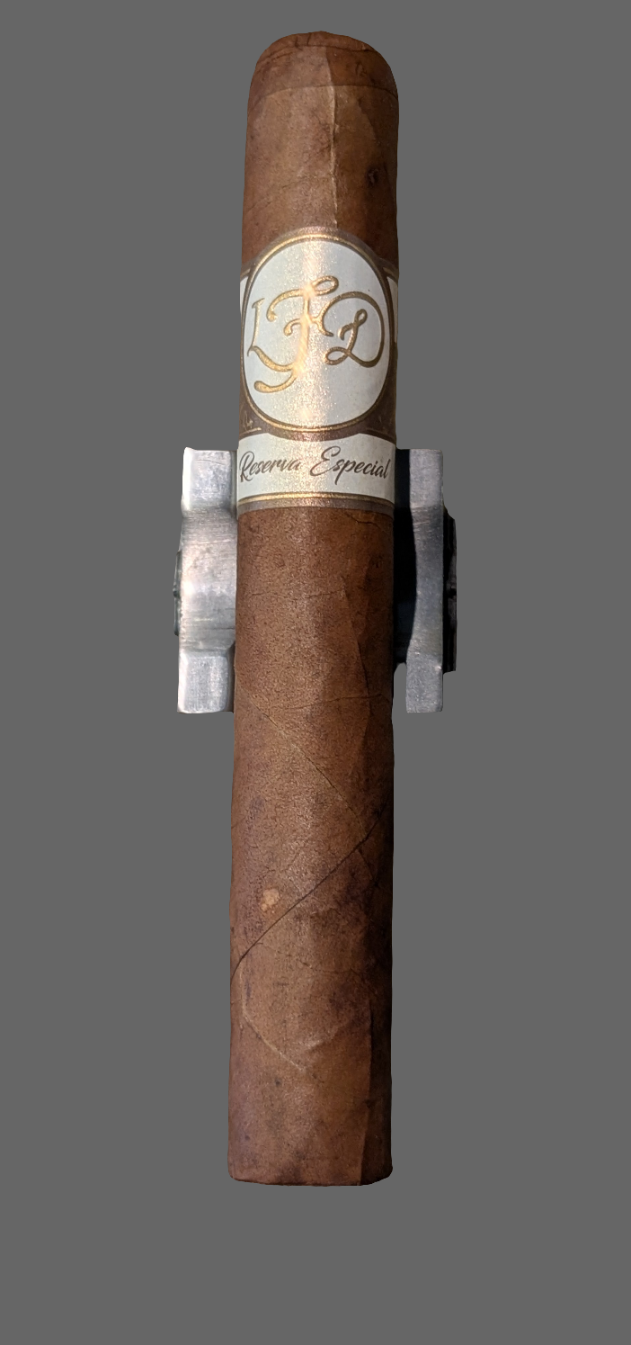 La Flor Dominicana Reserva Especial Toro