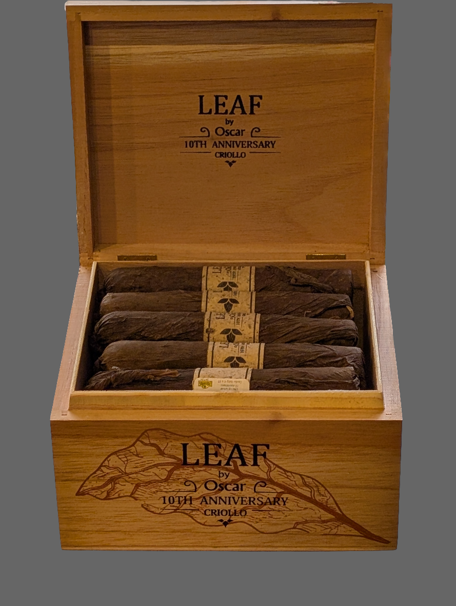 Oscar Valladares Leaf 10th Anniversary Sixty Bx