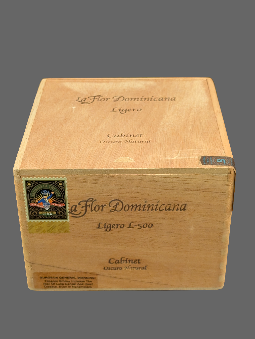 La Flor Dominicana Ligero 500 Cabinet Oscuro Bx