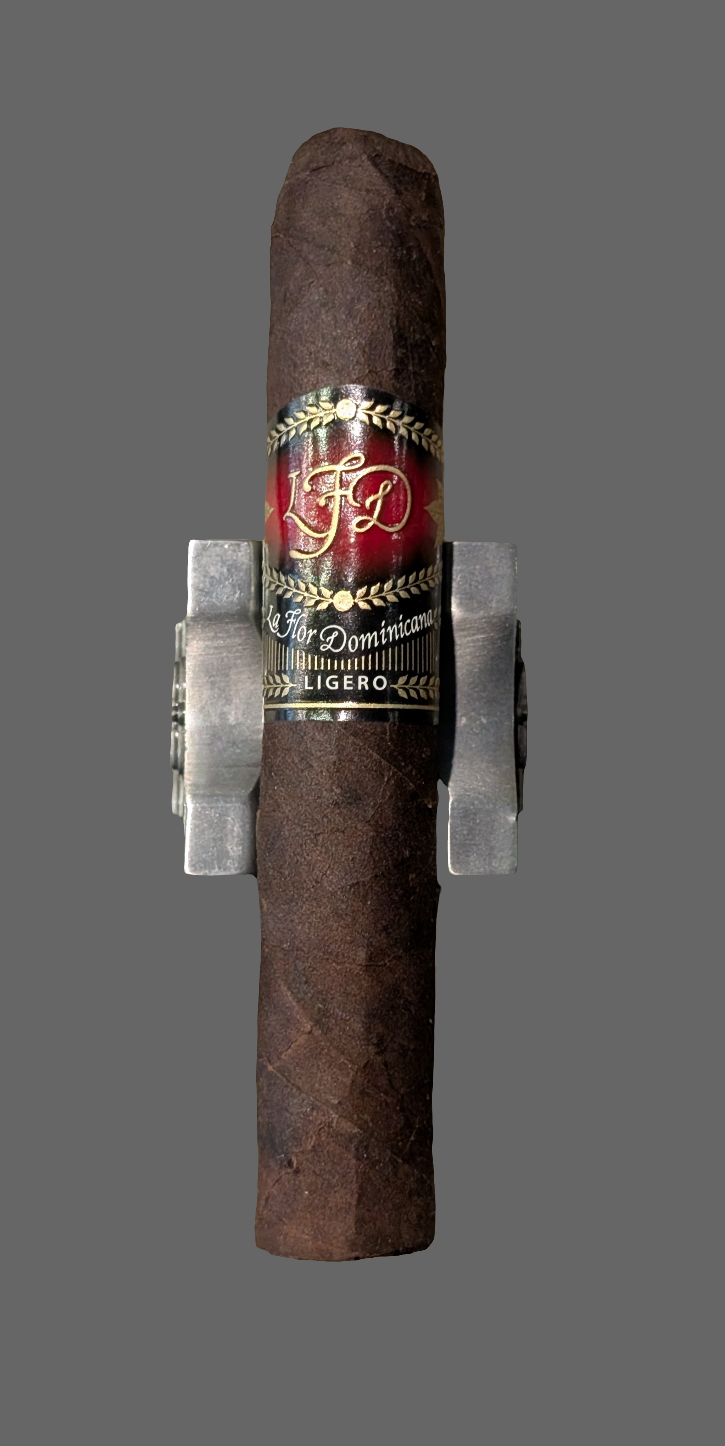 La Flor Dominicana Ligero 250 Cabinet Oscuro