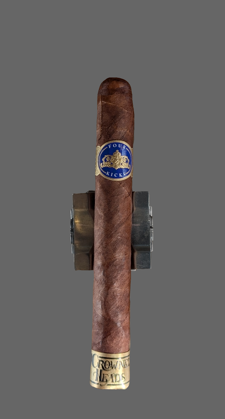 Crowned Heads Four Kicks Capa Especial Corona Gorda