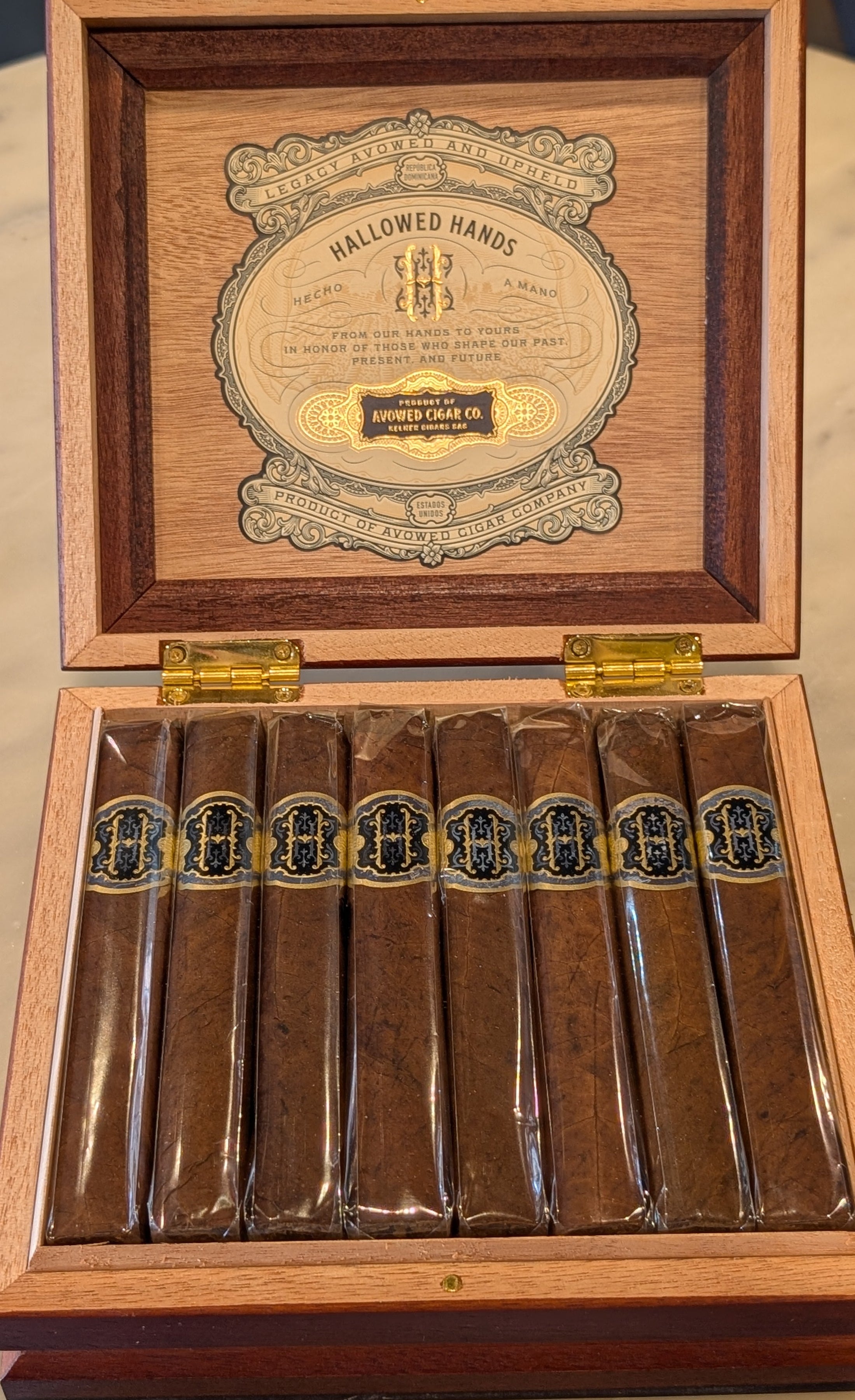 Hallowed Hands Robusto Box Press Box