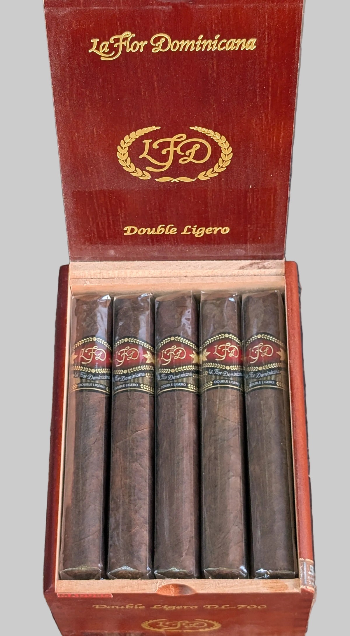 La Flor Dominicana DL 700 Maduro Bx