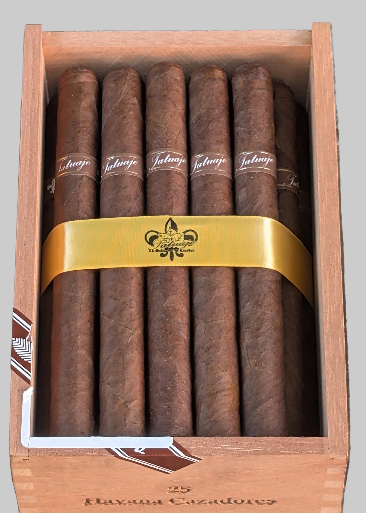 Tatuaje Havana Cazadores Bx