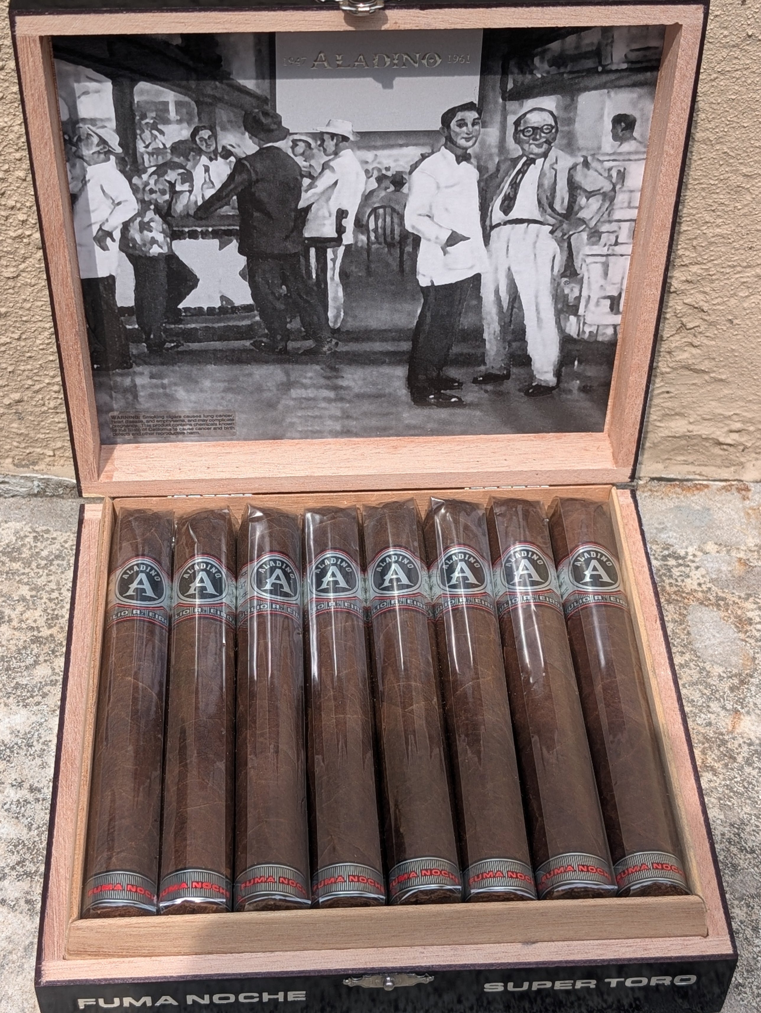 Aladino Fuma Noche Super Toro Bx